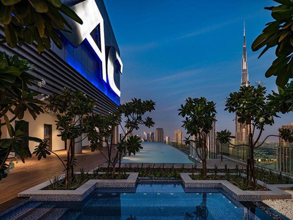 Paramount Midtown - Fantastic 2 Bedroom With Sea View شقة *